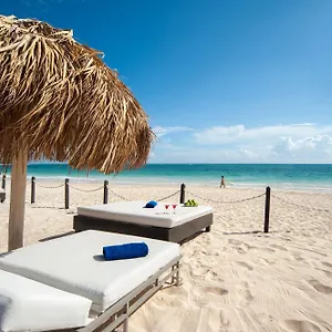 אתר נופש Grand Princess (adults Only)